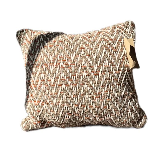 cushion-pillow-tissue-havin-orange