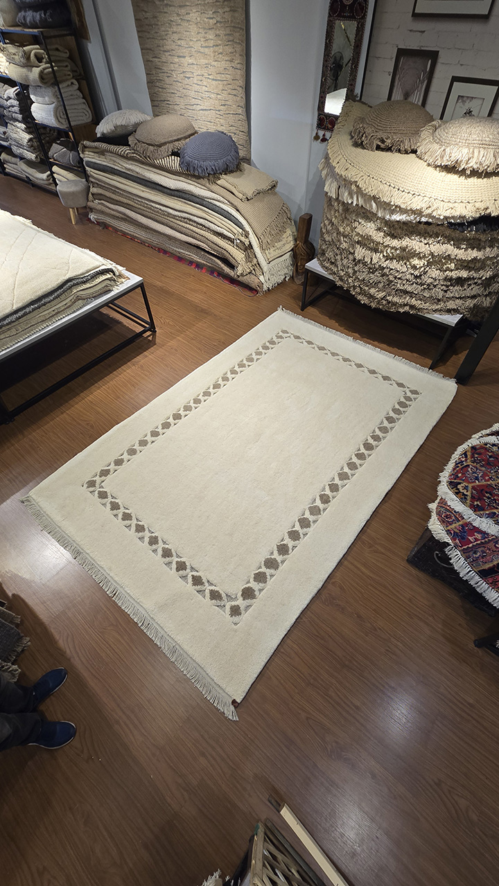 حاشیه نقطه ای