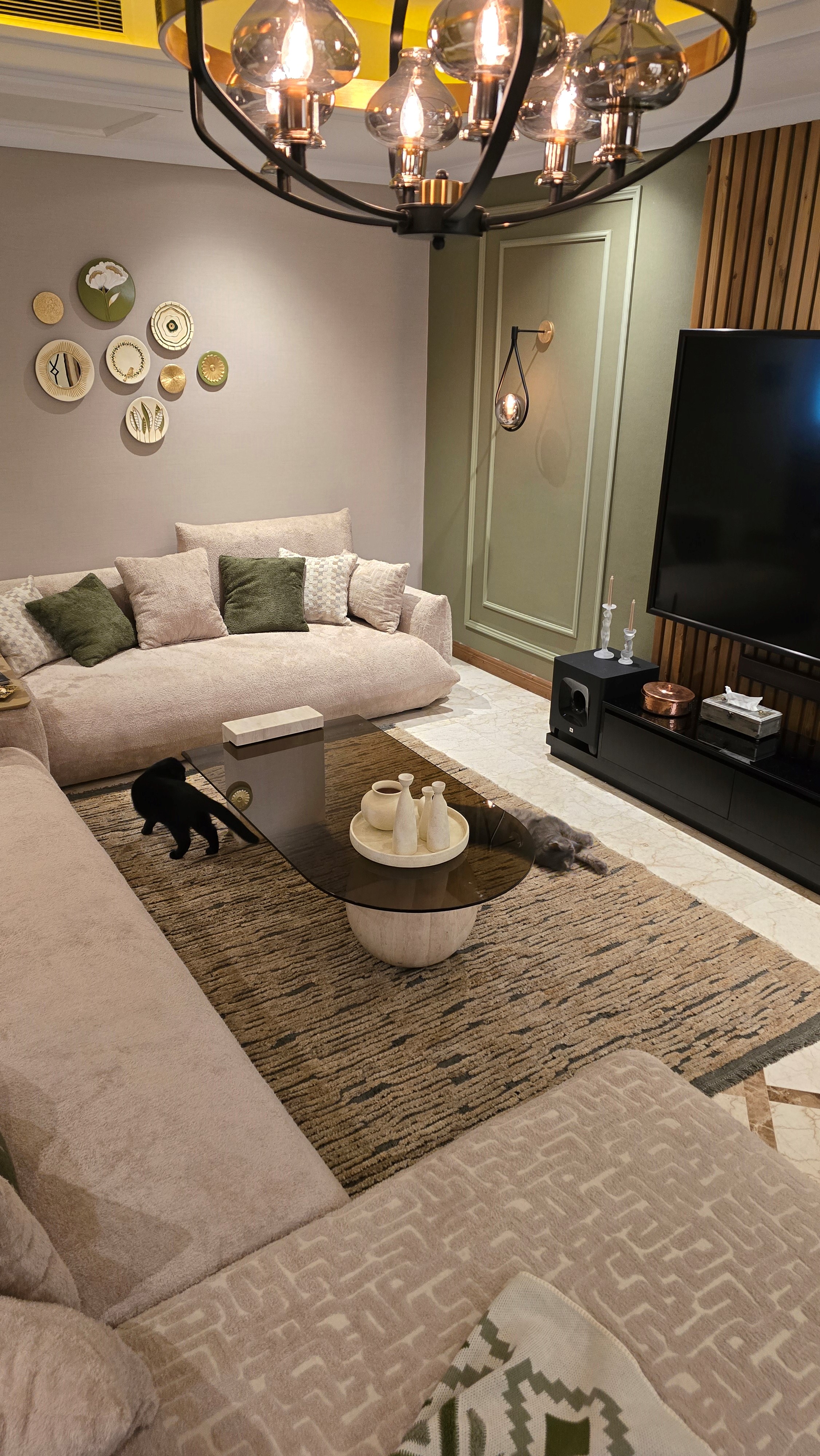 راهنمای کامل ست کردن فرش دستبافت با مبل و دکوراسیون، بدون پشیمونی