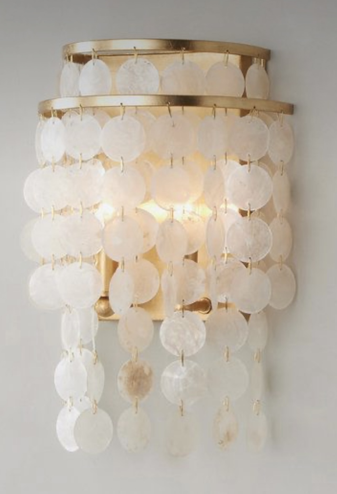 دیوارکوب خمره ای با صدف گرد (5سانتی)