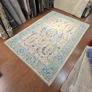 فرش سلطان آباد زمینه روشن کناره فیروزه ای (نیمه دستبافت)fc