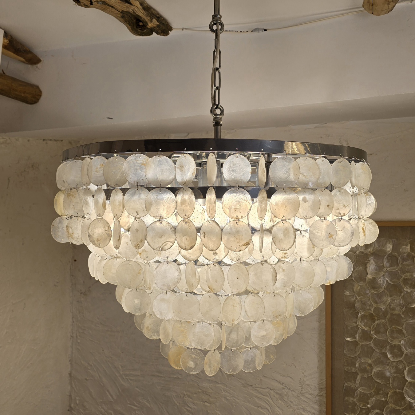 لوستر فریم دایره مدل پله ای با صدف گرد