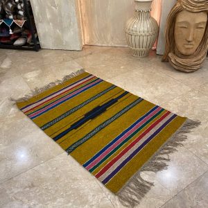 گلیم حرمی زرد طرح دار مدرن یک و نیم متری